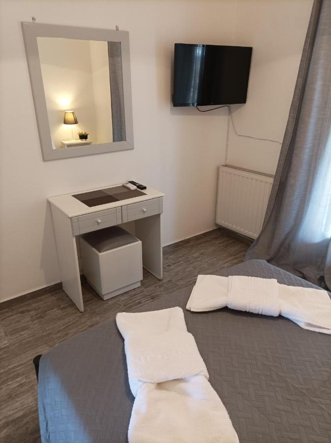 Demy'S Studio Daire Acharavi  Dış mekan fotoğraf