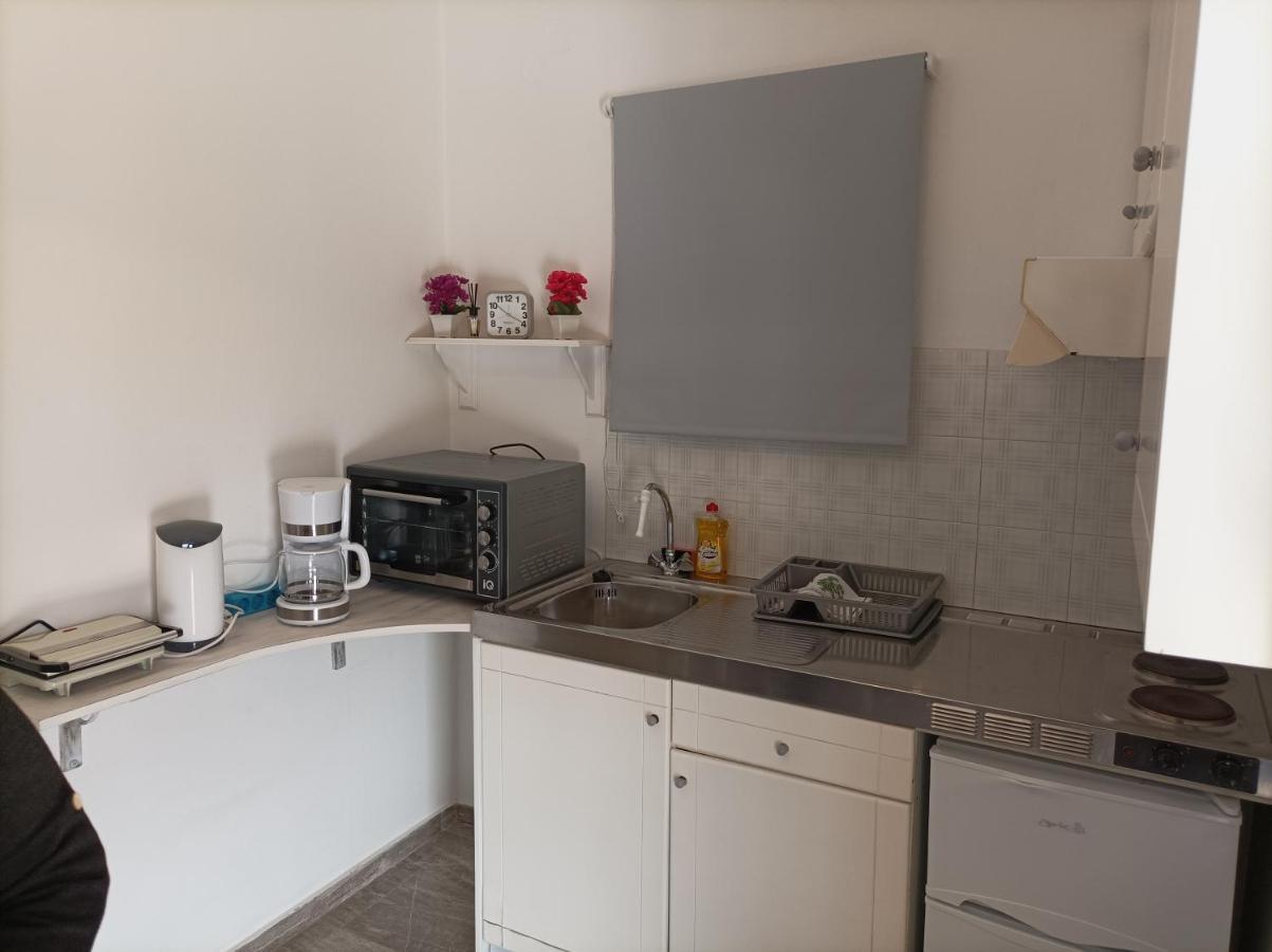 Demy'S Studio Daire Acharavi  Dış mekan fotoğraf