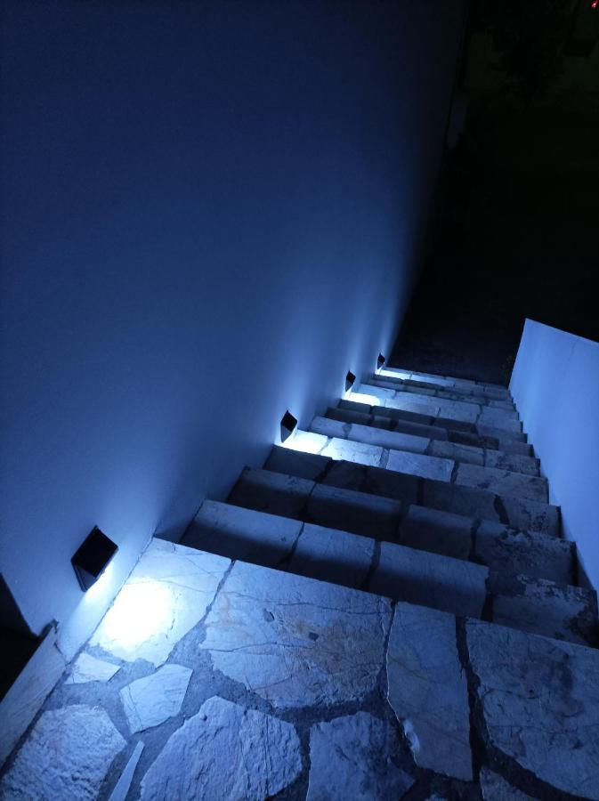 Demy'S Studio Daire Acharavi  Dış mekan fotoğraf
